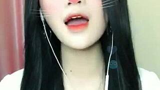 cute viet girl korean style sexy webcam blowjob tease on uplive