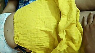 chubby desi wife loves boyfriend's deep pussy fuck