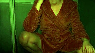 Smoking Spitting Fetish Feels So Intense In Heels