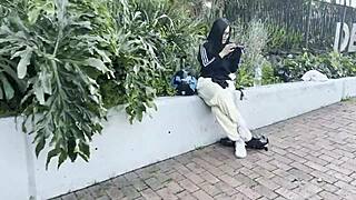 i meet estefani the hot colombian neighbor craving ass worship licks