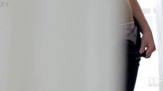 damn this russian teen's tight pussy in jeans looks so eager