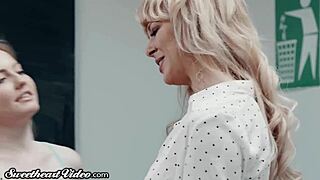 Blonde Student Scissors Lick Milf Teacher Cherie Deville Pussy