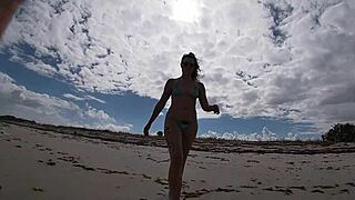 exhibitionist wife helena price... caribbean beach tease day 2 pt 2