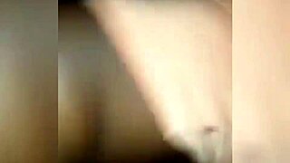 Gozando deep in hairy latina big tits pussy massage