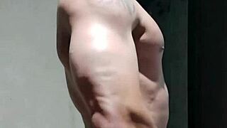 Muscular brazilian bodybuilder pounds athletic ass homemade!