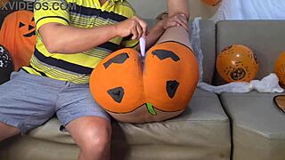 Stepmom: Pumpkin? No, fuck my ass this Halloween! 🎃🍑