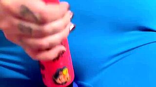 curvy latina bbw drips cum from juicy pussy post workout