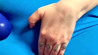 curvy latina bbw drips cum from juicy pussy post workout