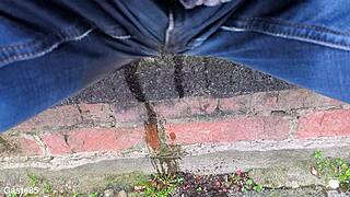 i accidentally peed my jeans in public outdoor spot today
