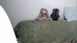 AimeeCambridge's married milf webcam days tease neighbors with wet pussy flashes