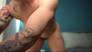 hey sexy bodybuilder nikitakarma strokes her muscular naked webcam bod!