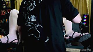 victoria camargo's hairy pussy gets devoured so good she moans loud in podcast 😩