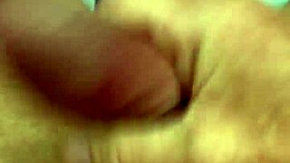 i can't stop flashing my naked mature body close up while masturbating wildly