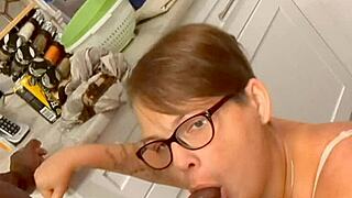 Drblackjohnsonxxx Brunette Milf Fingers Fat Pussy Before Anal Pounding