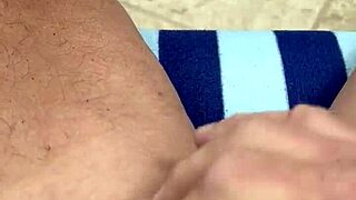 i can't stop flashing my naked mature body close up while masturbating wildly