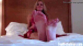 i crave your warm cum splashing all over my sexy heels and toes