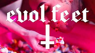 her feet get so messy from my dirty goddess worship