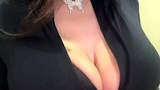stepmom's big natural boobs crave my sporty rough pounding!