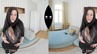 Huge Dildo Fucks Her Deep in VR!