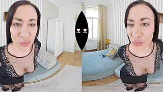 Huge Dildo Fucks Her Deep in VR!