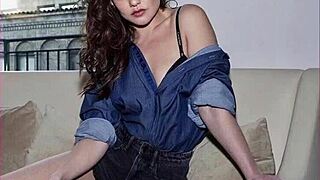 Danielle Campbell's Sexy Celebrity Jerk-Off Contest Game Video