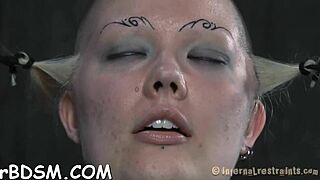 Slut bent over sucking cock in hardcore doggystyle sex game