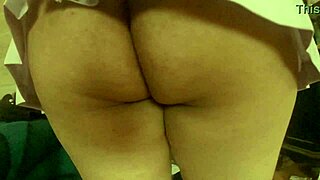 Hot Latina Secretary Upskirt No Panties Housework Tease