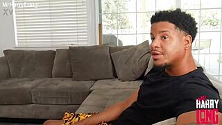 big booty halftime threesome during finals break.