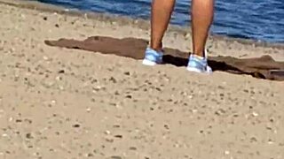 juicy asian cameltoe teasing on beach