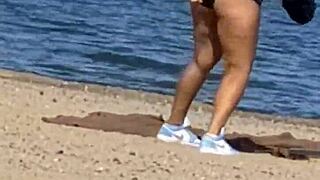 juicy asian cameltoe teasing on beach