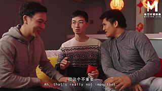 Chinese orgy club bangs during new year!