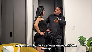 colombian milf big ass tips delivery guy with fat booty ride