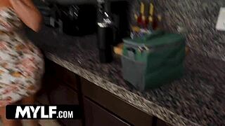 stepmom pornstar gets fucked deepthroat doggystyle creampie like total whore