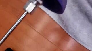 Homemade PAWG Pussy Pounded by Fucking Machine First Time