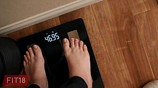 Fit18 - Becky Summer's 103lbs Leotard Creampie Fuck!