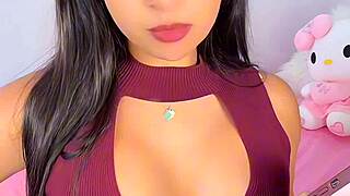 Gorgeous latina Emanuelly Raquel ignores your jerking with extreme dirty talk