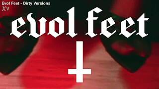 my feet are so good at footjobs you gotta see this dirty latina goddess version