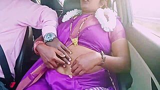 Indian Saree Housewife Car Sex Dirty Talk With Driver Romance