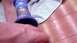 Homemade PAWG Pussy Pounded by Fucking Machine First Time