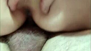 Riding Fuck Buddy Hard While Chatting Mummy On Phone!