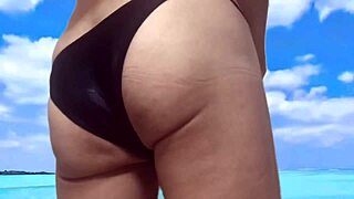 Sexy Bikini Waves Handjob Masturbation Secretgakuen Outdoor Beach
