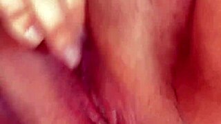 Hey watch me rub my big clit till I squirt hard for you