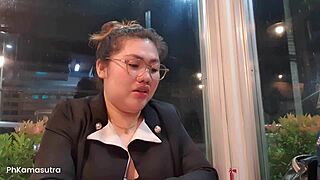 Chubby Asian Bea Big Pussy Licked Squirting Fuck