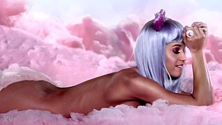 damn katy perry looks so sexy barefoot and naked