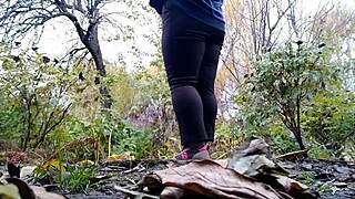 Mature Curvy Hairy Milf Squats to Pee Wet Pussy