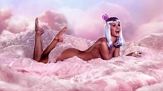 damn katy perry looks so sexy barefoot and naked