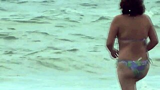 Stepbrother Fills Sis Pussy on Beach!