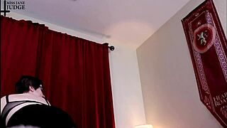 damn these jeans hug my fat ass so tight...