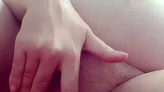 MILF Girlfriend's Pregnant Pussy Masturbation Fetish Solo Session