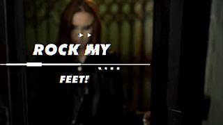 Cute Babe's Wet Pussy Fucked To Foot Cumshot Climax